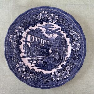 2 Vtg Royal Tudor Ware Staffordshire England Coaching Taverns Blue/White 10.5"